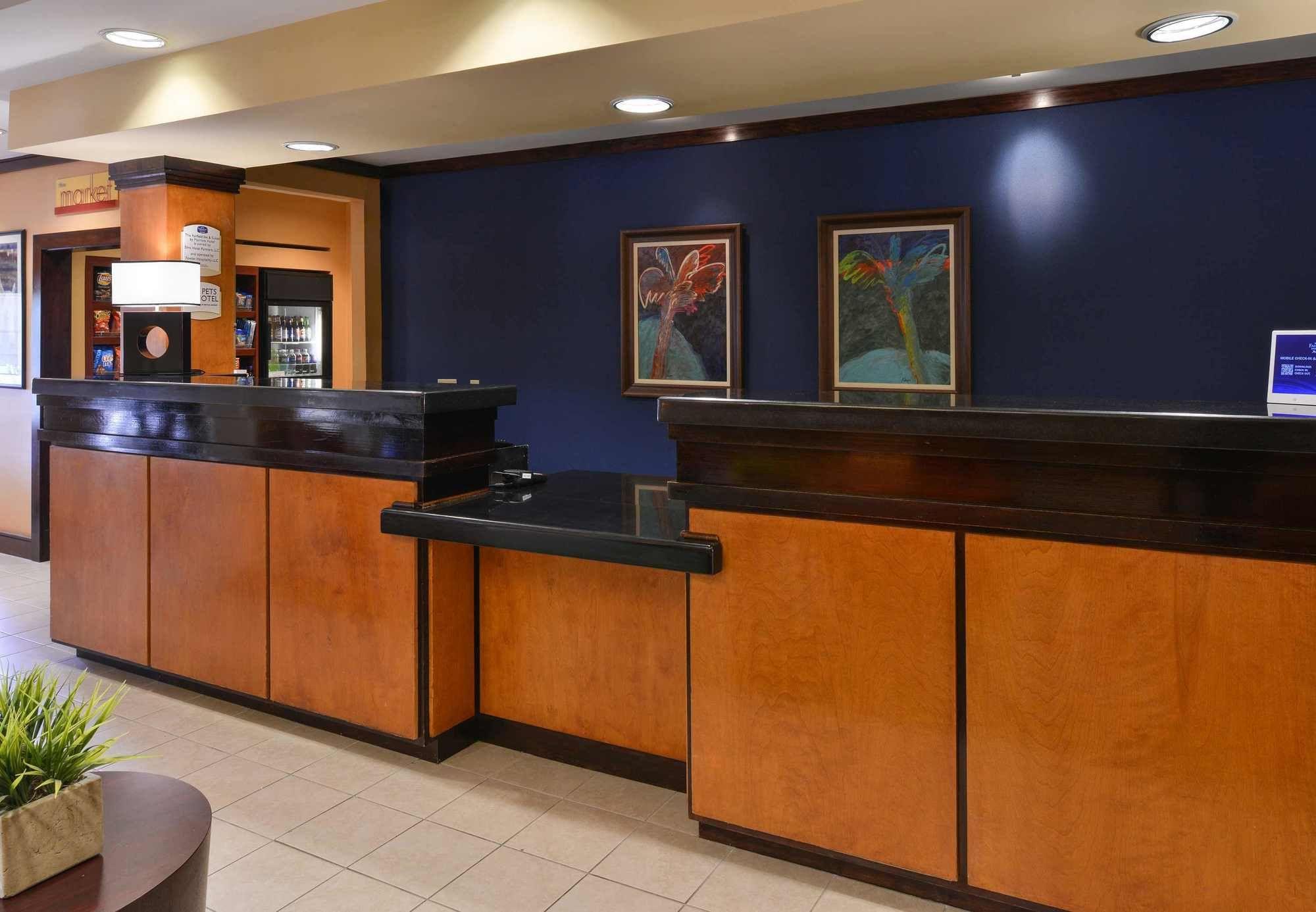 Fairfield Inn And Suites Charleston North/University Area North Charleston Exterior photo